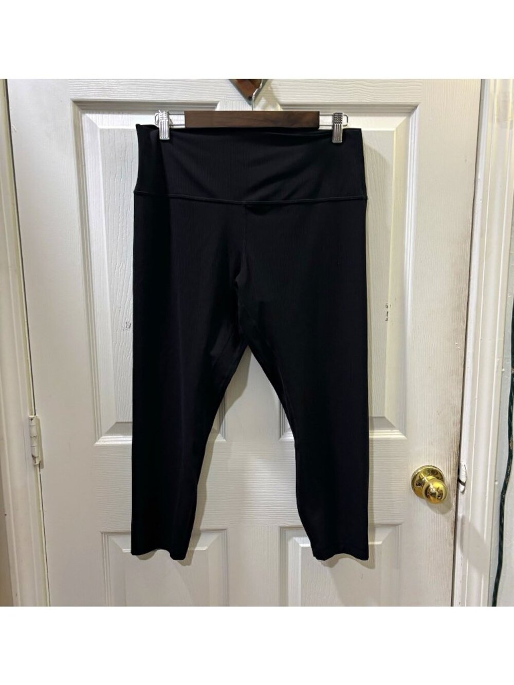 lululemon Align High Rise Ribbed Cropped Leggings Pockets Black 22" 14